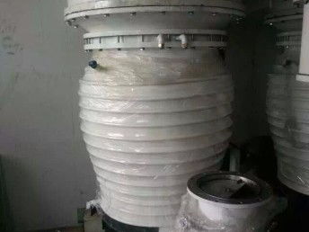 二手真空連續(xù)鍍膜機(jī)設(shè)備回收與銷售 深圳多弧磁控鍍膜機(jī)及空調(diào)制冷設(shè)備循環(huán)利用